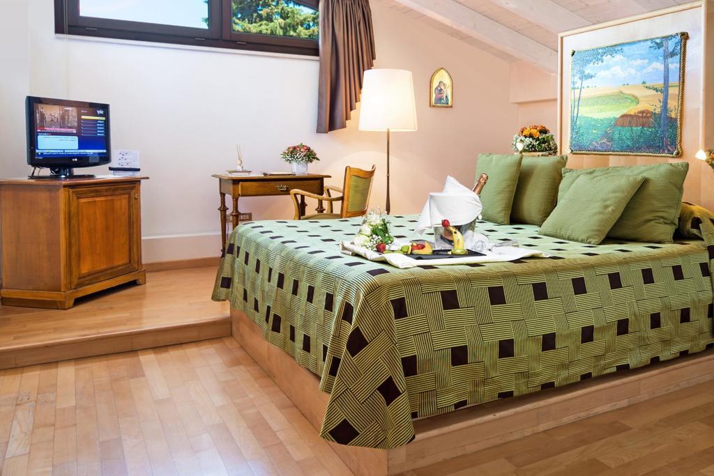 Hotel Terranobile Metaresort Bari Dış mekan fotoğraf